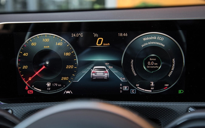 Mercedes-Benz Klasa A cena 106000 przebieg: 74000, rok produkcji 2018 z Radom małe 407